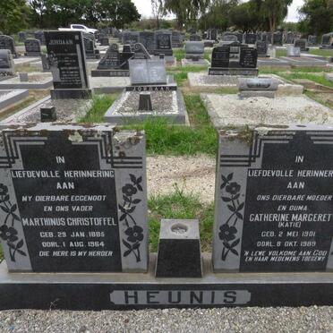 HEUNIS Marthinus Christoffel 1885-1964 &amp; Catherine Margeret 1901-1989