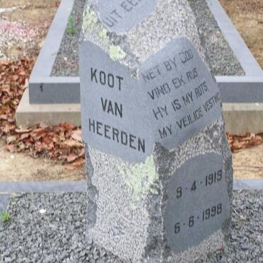 HEERDEN Koot, van 1919-1998
