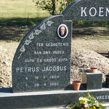 KOEN Petrus Jacobus 1904-1982 &amp; Salomina Maria 1914-1981
