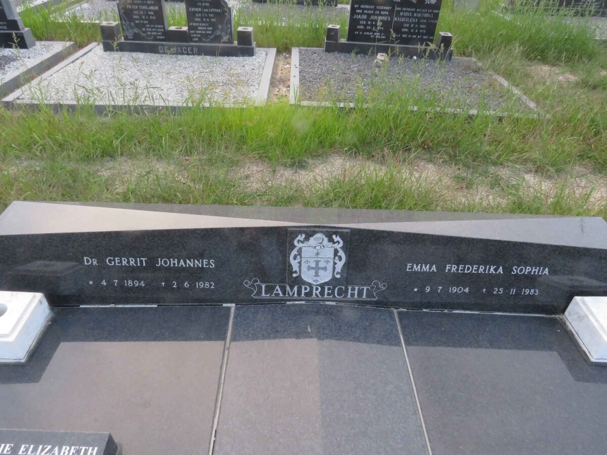 LAMPRECHT Gerrit Johannes 1894-1982 & Emma Frederika Sophia 1904-1983 :: RICHTER Maxie Elizabeth nee LAMPRECHT 1928-2018 _1