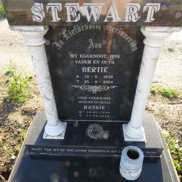 STEWART Bertie 1938-2004 & Hanrie 1939-2016