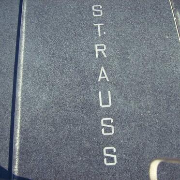 STRAUSS Johannes Abraham 1894-1978 &amp; Jacomina Elizabeth 1895-1992