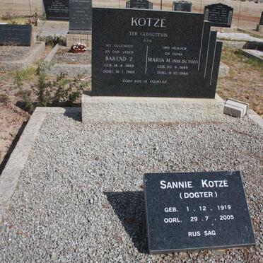 KOTZE Barend Z. 1889-1966 &amp; Maria M. du TOIT 1889-1985 :: KOTZE Sannie 1919-2005