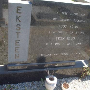 EKSTEEN J.M.1919-1976 &amp; C.M. 1922-2008