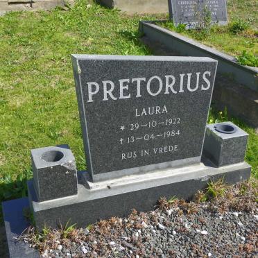 PRETORIUS Laura 1922-1984