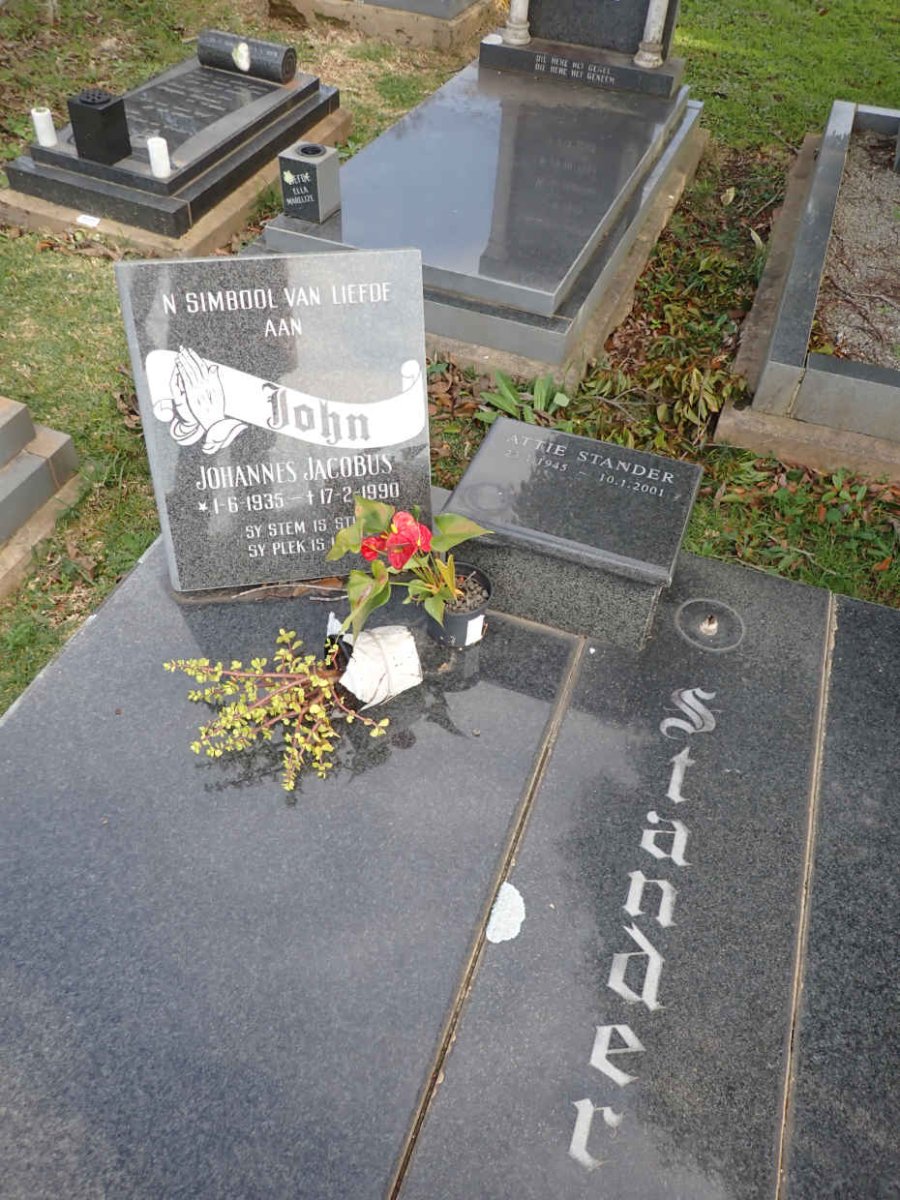 STANDER Johannes Jacobus 1935-1990 & Thelma Elizabeth Suzanne 1937-2021 _3