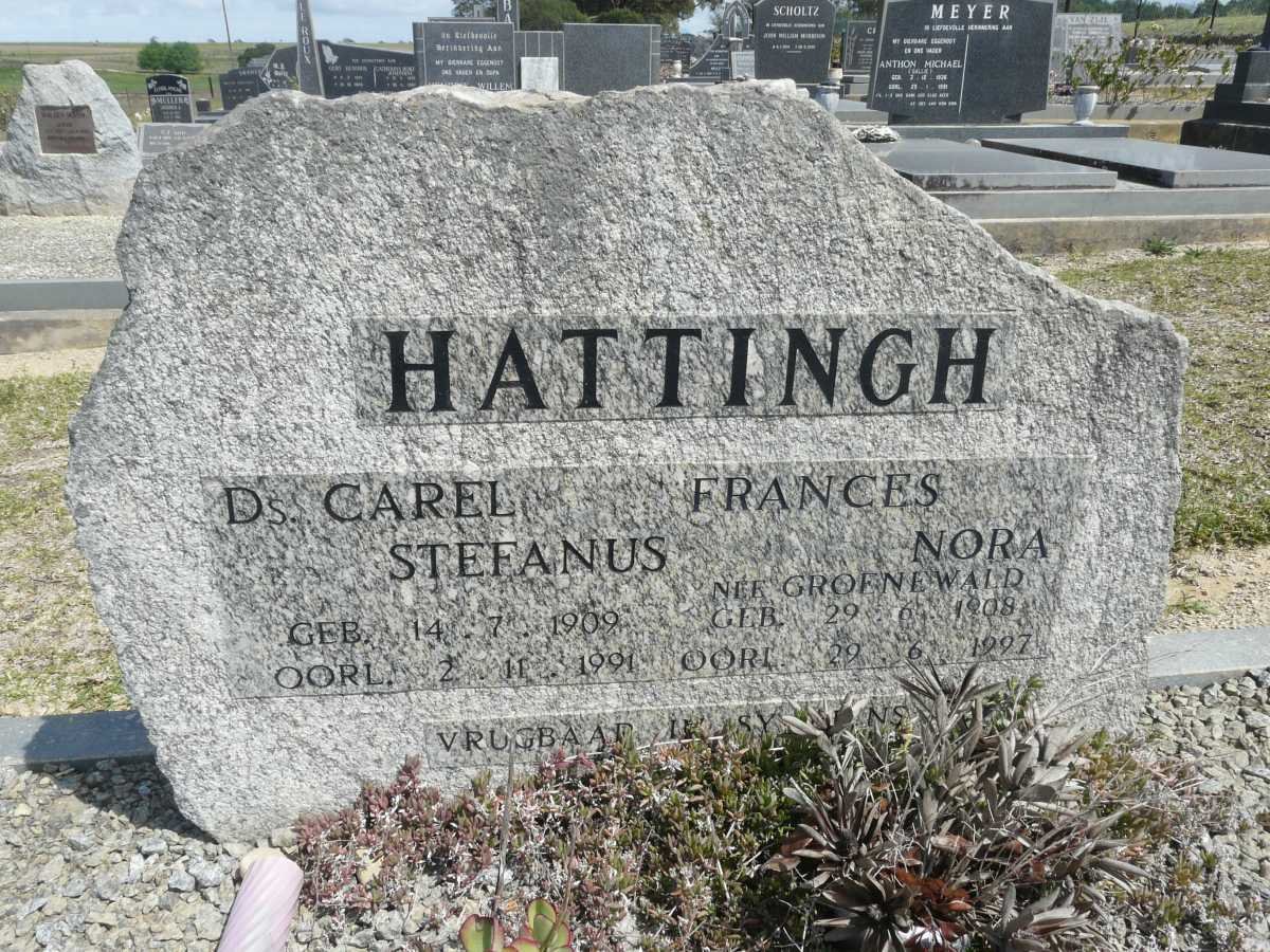HATTINGH Carel Stefanus 1909-1991 & Frances Nora GROENEWALD 1909-1997