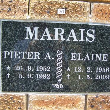 MARAIS Pieter A. 1952-1992 &amp; Elaine 1956-2009