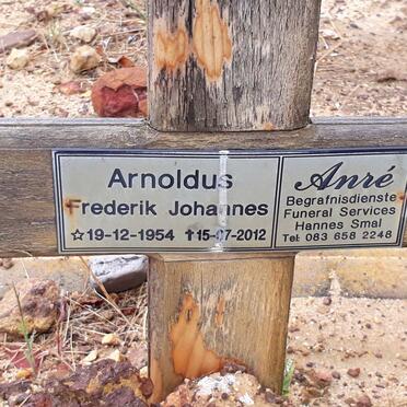 A - Surnames :: Vanne - A