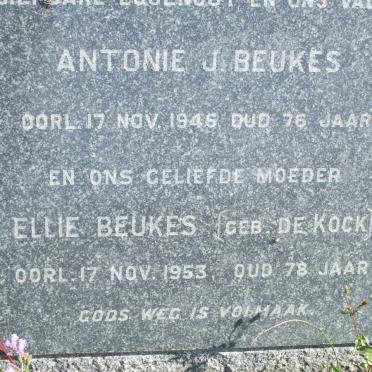 BEUKES Antonie J. -1946 &amp; Ella DE KOCK -1953