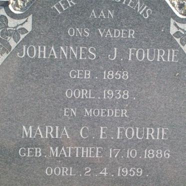 FOURIE Johannes J. 1858-1938 &amp; Maria C.E. MATTHEE 1886-1959