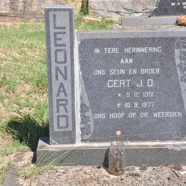 LEONARD Gert J.D. 1951-1977