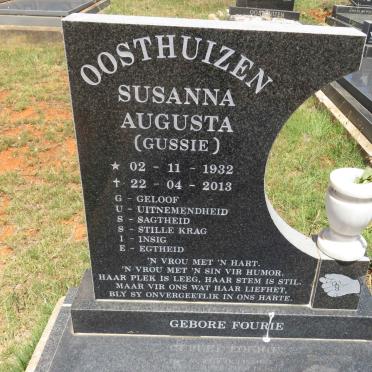 OOSTHUIZEN Susanna Augusta nee FOURIE 1932-2013