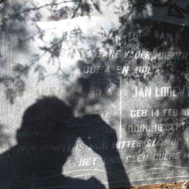 ? Jan Lodewyk 1884-1963 &amp; Johanna Katrina 1897-1958