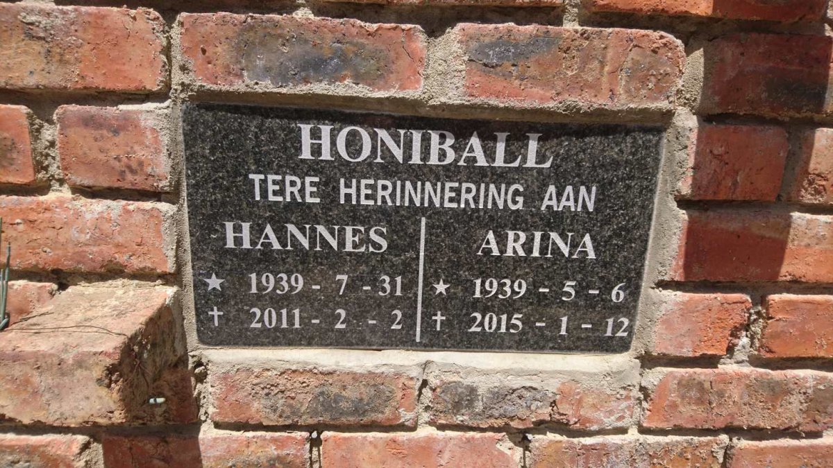 HONIBALL Hannes 1939-2011 & Anna 1939-2015