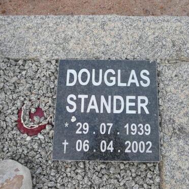 STANDER Douglas 1939-2002