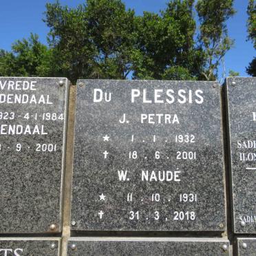 PLESSIS W. Naude, du 1931-2018 &amp; J. Petra 1932-2001
