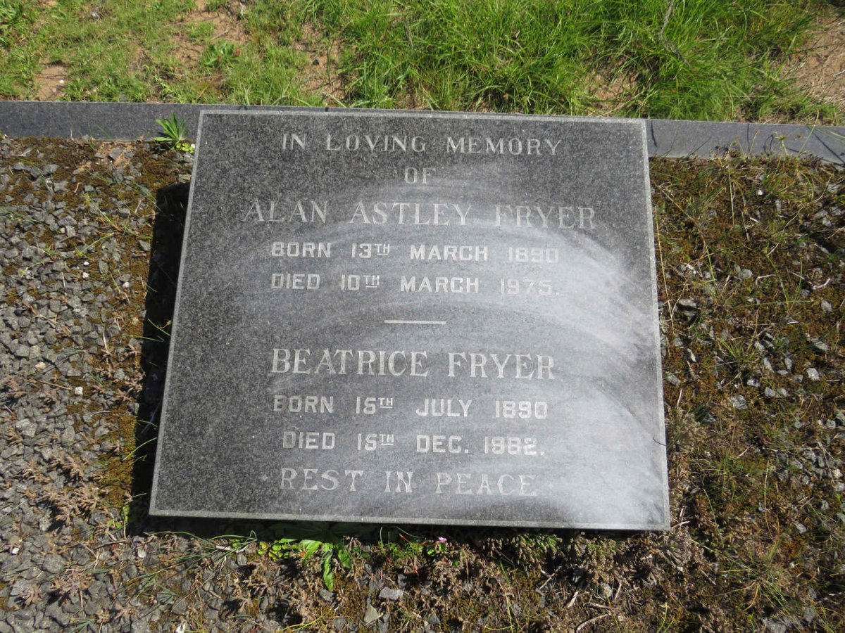 FRYER Alan Astley 1890-1975 &amp; Beatrice 1890-1982