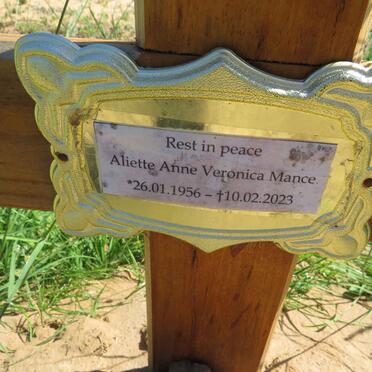 MANCE Aliette Anne Veronica 1956-2023