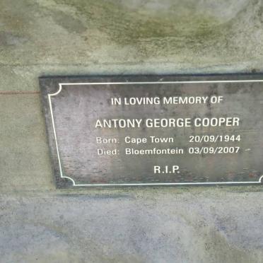 COOPER Anthony George 1944-2007
