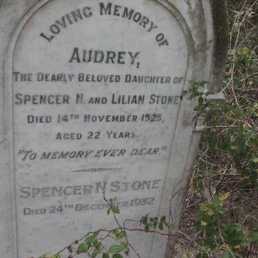 STONE Audrey -1925 :: STONE Spencer N. -1932