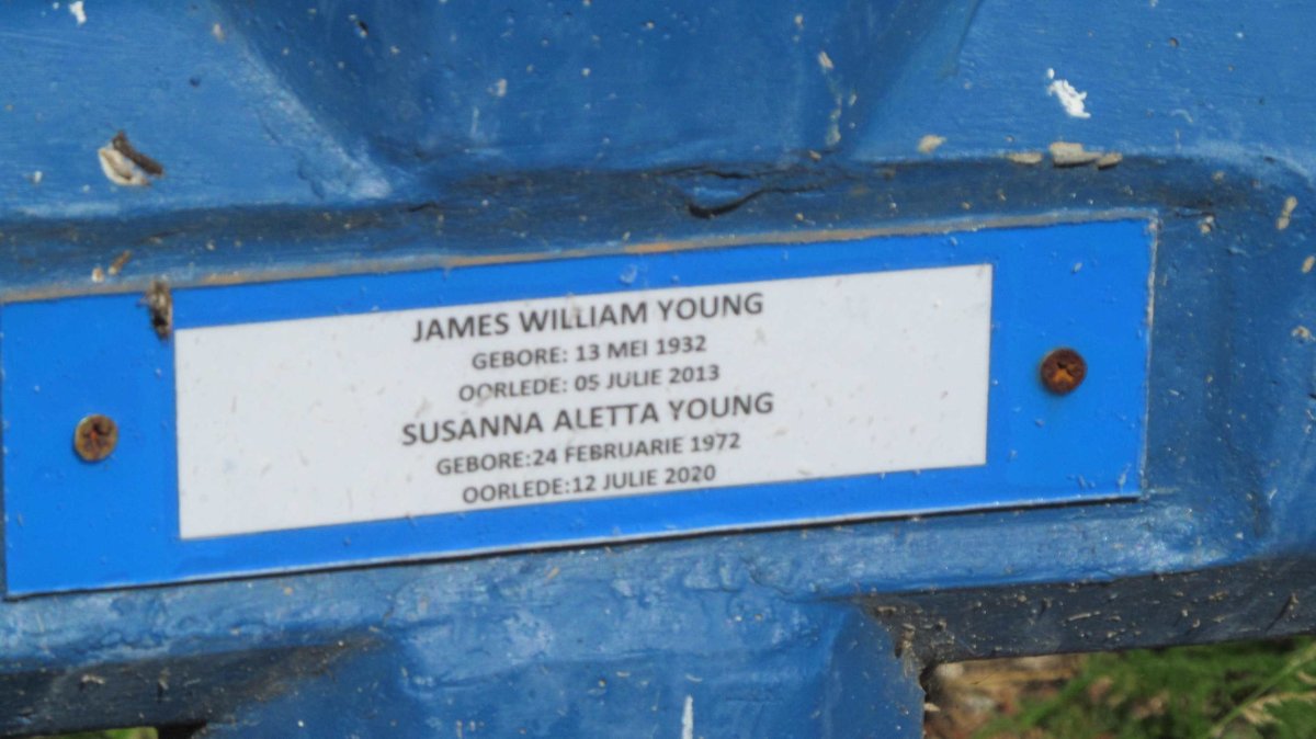 YOUNG James William 1932-2013 &amp; Susanna Aletta 1972-2020