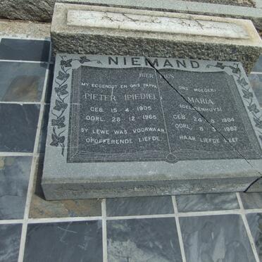 NIEMAND Pieter 1905-1965 &amp; Maria GELDENHUYS 1904-1982