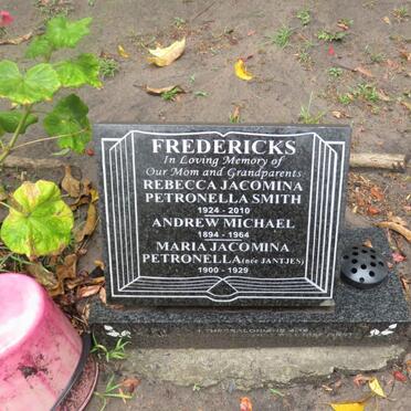 FREDERICKS Andrew Michael 1894-1964 &amp; Maria Jacomina Petronella JANTJES 1900-1929