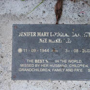 GARRET Jenifer Mary Douglas nee MacKENZIE 1944-2003