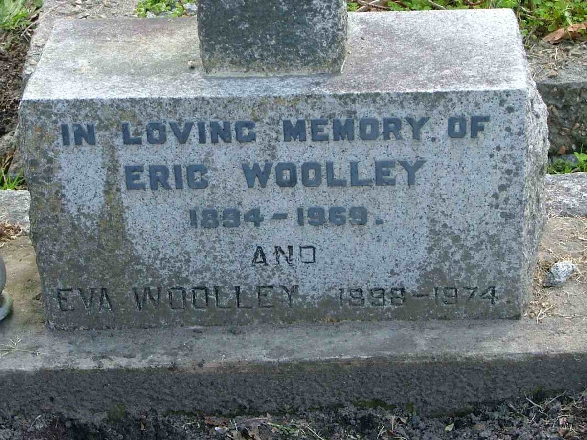 WOOLLEY Eric 1894-1969 &amp; Eva 1898-1974