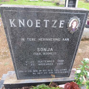 KNOETZE Sonja nee BOUKES 1969-2001