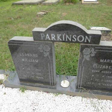 PARKINSON Leonard William 1902-1985 & Mary Elizabeth ROBERTS 1906-1980