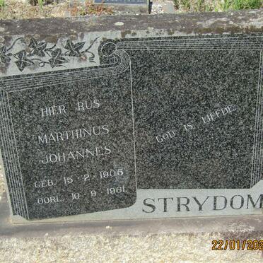STRYDOM Marthinus Johannes 1905-1961