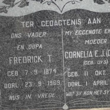 ZAAYMAN Fredrick T. 1874-1969 &amp; Cornelia E.J. UYS 1892-1962