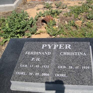 PYPER Ferdinand P.H. 1932-2006 &amp; Christina 1939-