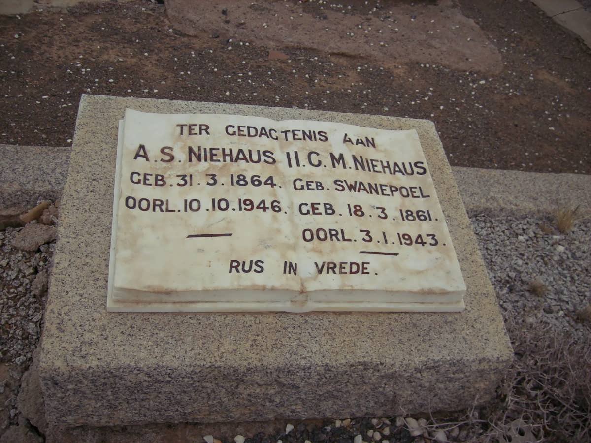 NIEHAUS A.S. 1864-1946 & H.C.M. SWANEPOEL 1861-1943
