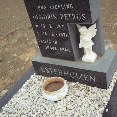 ESTERHUIZEN Hendrik Petrus 1971-1971