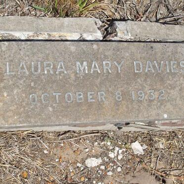 DAVIES Laura Mary -1932