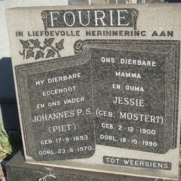 FOURIE Johannes P.S. 1893-1970 &amp; Jessie MOSTERT 1900-1990