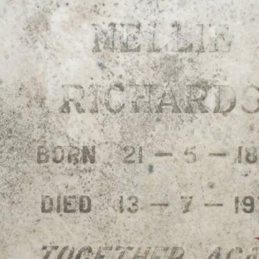 RICHARDS Nellie 1880-1976