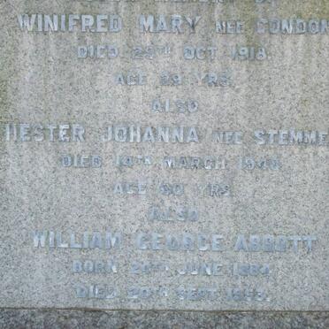 HARRIS William George Abbott 1884-1953 :: HARRIS Winifred Mary nee CONDON -1918 :: HARRIS Hester Johanna nee STEMMET -1948