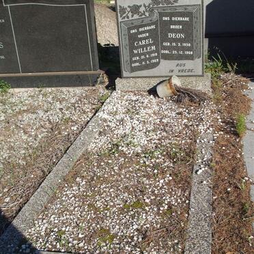 HAMILTON Carel Willem 1919-1969, HAMILTON Deon 1950-1968_1