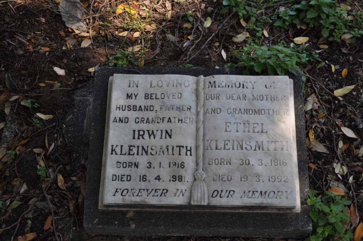 KLEINSMITH Irwin 1916-1981 & Ethel 1916-1992