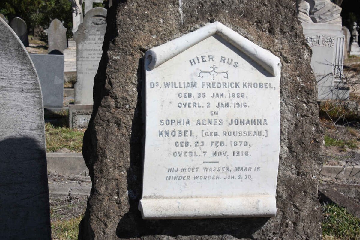 KNOBEL William Fredrick 1866-1916 &amp; Sophia Agnes Johanna ROUSSEAU 1870-1916