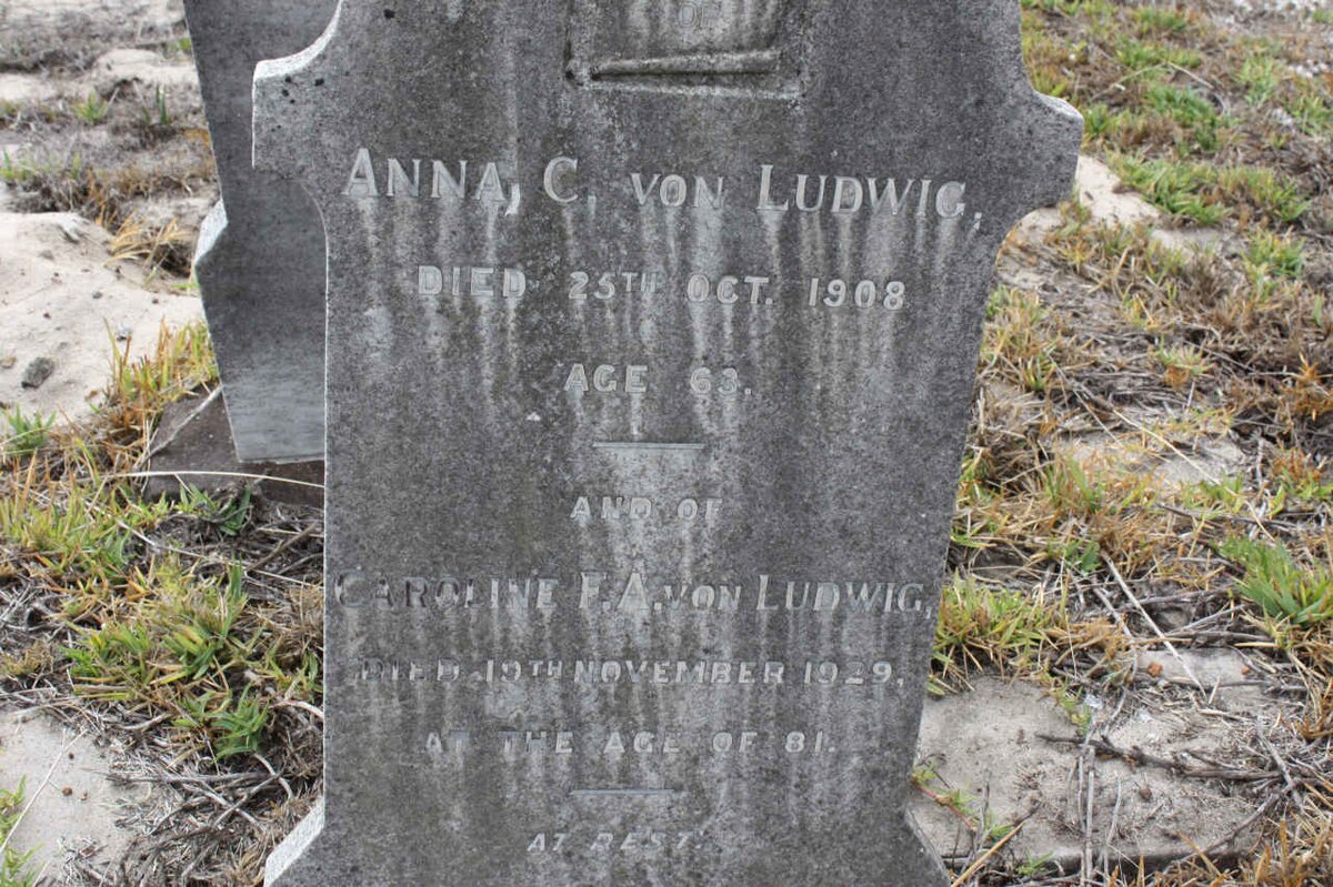 LUDWIG Anna C., von -1908 :: VON LUDWIG Caroline F.A. -1929