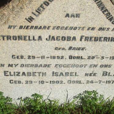 PREEZ Elizabeth Isabel, du nee BLAKE 1902-1976 :: DU PREEZ Petronella Jacoba Frederika nee BRINK 1892-1937