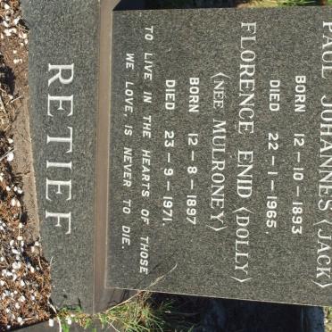 RETIEF Paul Johannes 1893-1965 &amp; Florence Enid MULRONEY 1897-1971
