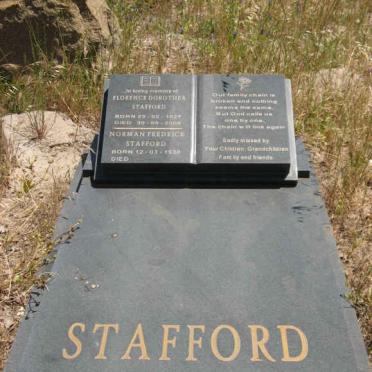 STAFFORD Norman Fredrick 1938- &amp; Florence Dorothea 1927-2009
