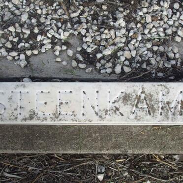 STEENKAMP Elizabeth Susanna Catherina nee SMIT 1900-1963