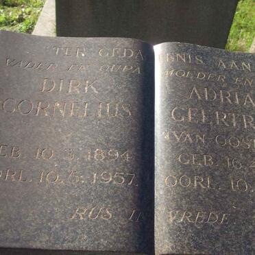 WALT Dirk Cornelius, van der 1894-1957 &amp; Adrianna Gertruida OOSTEROM 1899-1968